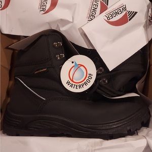 Avenger waterproof workbook new in box 7.5 men’s